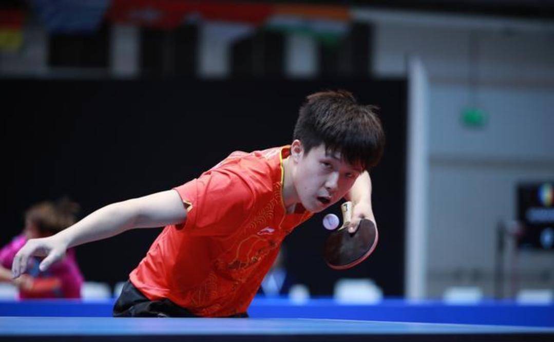 【NFL动态】钢人首轮秀德里克-哈蒙季前赛受伤中途离场