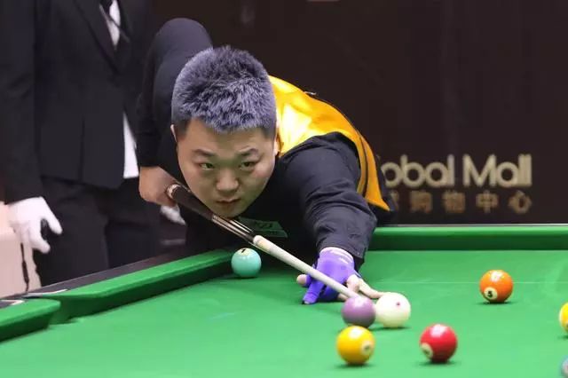 尤其是法比 尤其是法比