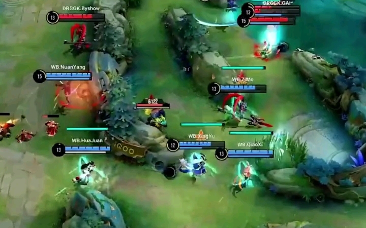 只差官宣！加纳乔出现在斯坦福桥，将观战今晚切尔西比赛