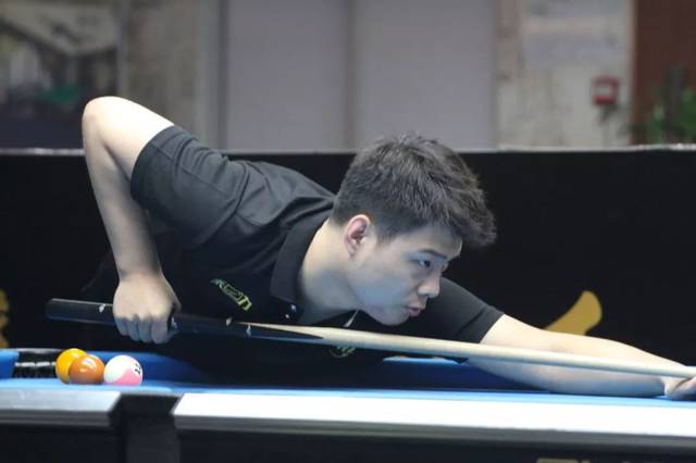 全市场：佛罗伦萨欲补强后防，800万欧元报价迪奥戈-莱特