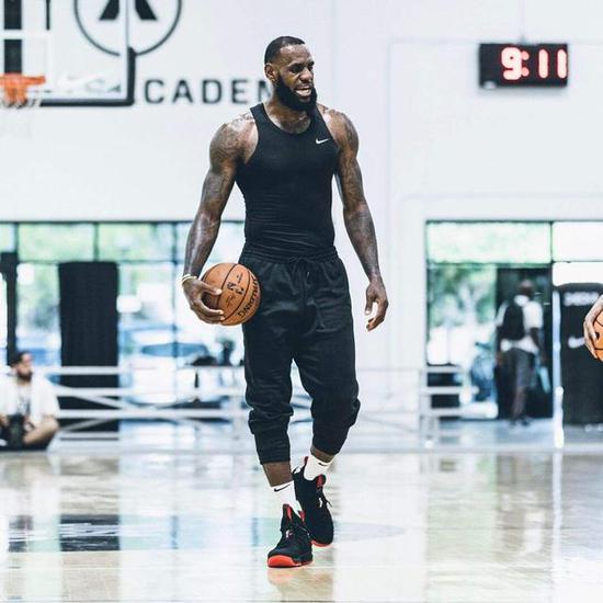 这是一次跨 这是一次跨